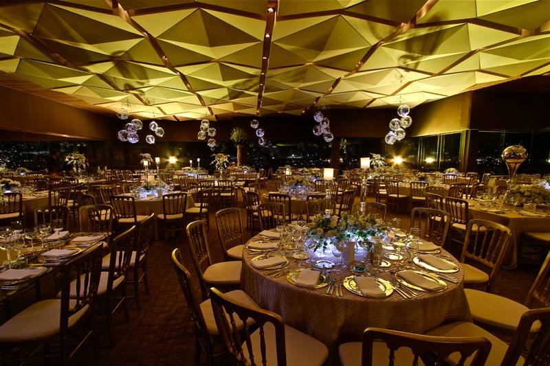 EDIFICIO SOCIAL SALÓN DE EVENTOS CLUB CAMPESTRE DE MONTERREY (1990)